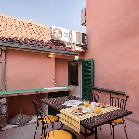 Duplex With Terrace In The City Centar Split Exterior photo
